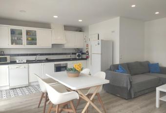 Maison des Vacances has Balcony rooms