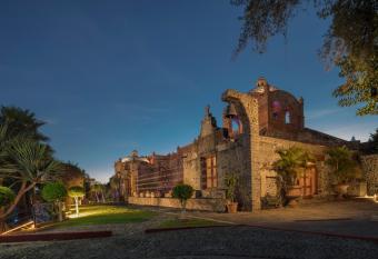 Hacienda Santo Cristo Hotel & Spa - Adults Only allows 18 year olds to book a room