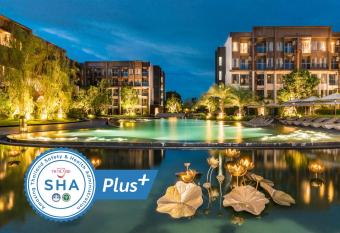 Divalux Resort & Spa Bangkok, Suvarnabhumi Airport-Free Shuttle has Balcony rooms