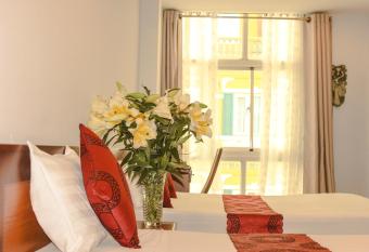 Sao Nam Hotel - Bui Vien Walking Street allows 18 year olds to book a room