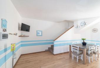 Vacanze cala Sant Andrea has Balcony rooms