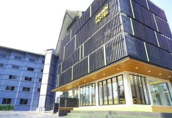 Prinn hotel has Balcony rooms