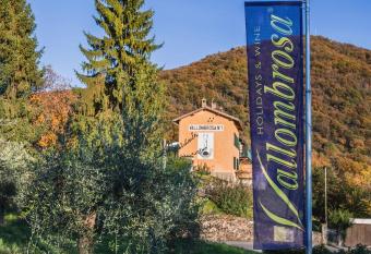 Wine & Art Relais Vallombrosa has Balcony rooms