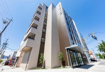 Hotel Trend Mikawaanjo has Smoking rooms