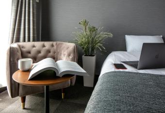 Randor Residence Kyoto Classic allows 18 year olds to book a room