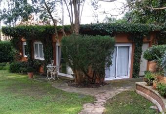 Villa Alfonsina has Balcony rooms