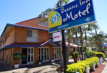 Bosuns Inn Motel allows 18 year olds to book a room