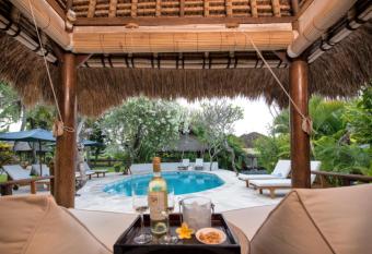 Aashaya Jasri Resort has Balcony rooms