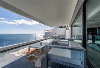 Villa View has Balcony rooms