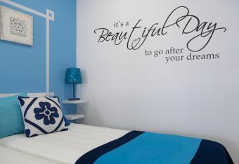Chez New Best Charm e Design Your Romantic Hideout allows 18 year olds to book a room