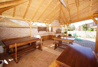 Apartments Ne  i   Peroj has Balcony rooms