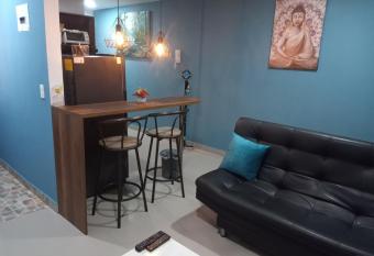 Apartamento   ngel Namaste allows 18 year olds to book a room