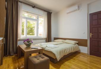 Apart AS allows 18 year olds to book a room