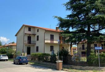 La Casa sul Trasimeno has Balcony rooms