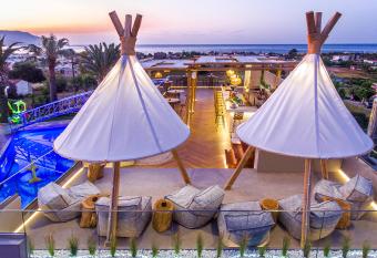 Sofia Resort has Balcony rooms