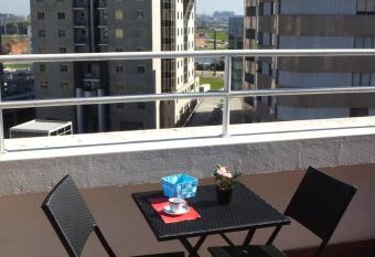 Aveiro Glamour House has Balcony rooms