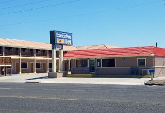 Executive Inn Laguna Vista allows 18 year olds to book a room