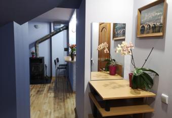 Park apartment has rooms with a private hot tub