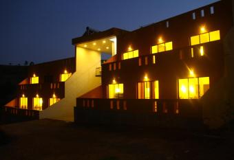 The Yellow Retreat allows 18 year olds to book a room