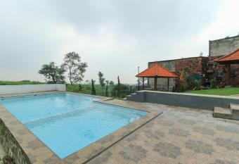 Villa Kangen Omah has Balcony rooms