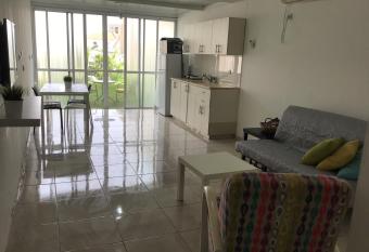 Yitshak Sadeh St. Apartment has Balcony rooms