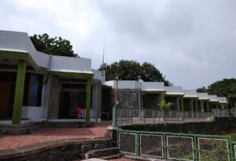 VAMOOSE RUPMATI MANDU has Balcony rooms