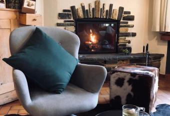 Wildstrubel Lodge allows 18 year olds to book a room