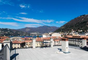 Gaia s home on Como Lake - By House Of Travelers - has Balcony rooms