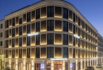 Qube Hotel Bahnstadt allows 18 year olds to book a room