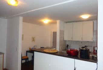 Apartments Norddeicher Stra  e allows 18 year olds to book a room