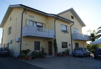 B e B Il Vigneto has Balcony rooms