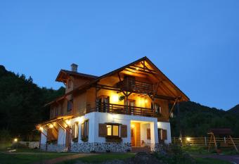 Gasthaus Maria has Balcony rooms