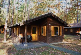 Heide-Camp Colbitz allows 18 year olds to book a room