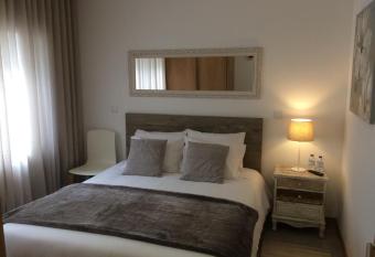 Casinha do Rossio has Balcony rooms