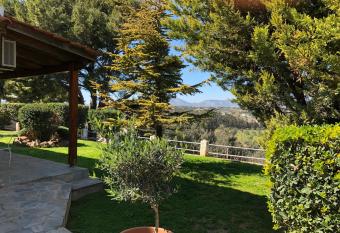 Villa Sophia has Balcony rooms