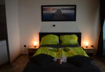 Ferienwohnung NEXUS has Balcony rooms