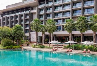 Gran Melia Arusha allows 18 year olds to book a room