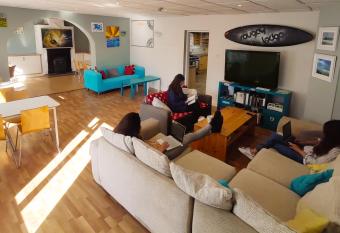 Rougey Lodge Hostel allows 18 year olds to book a room