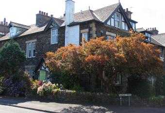 Kirkwood Guest House allows 18 year olds to book a room