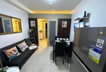 Shore Residences, Mall Of Asia Complex Stayction by PBYY has Balcony rooms