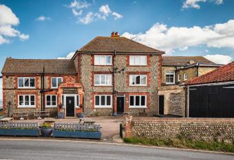 The Ship Inn allows 18 year olds to book a room