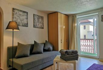 Deluxe Nikolaus City Studio has Balcony rooms