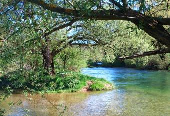 SMARAGD RIVER near Rastoke & Plitvice Lakes allows 18 year olds to book a room