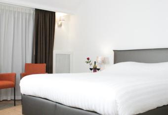 Hotel Duinrand Drunen allows 18 year olds to book a room