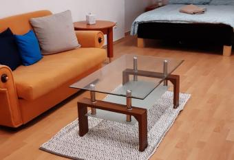 Big modern doubleroom near Cathedral has Balcony rooms