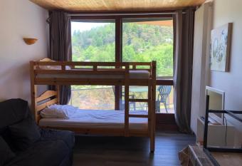 La Grande Moucherolle has Smoking/Balcony rooms