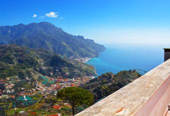 Palazzo Mansi has Balcony rooms