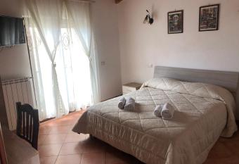 Bed & Breakfast Il Sentiero has Balcony rooms