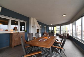 City penthouse Vita has rooms with a private hot tub