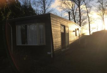 Charming year round chalet in awesome vacation park on a great lake allows 18 year olds to book a room